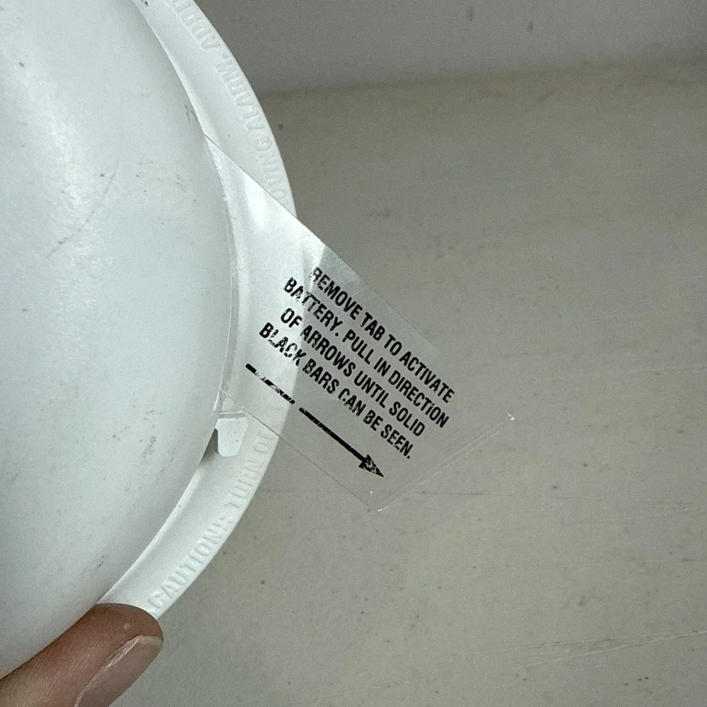 First Alert SMI100-AC Smoke Detector & Alarm, AC Powered Battery Backup